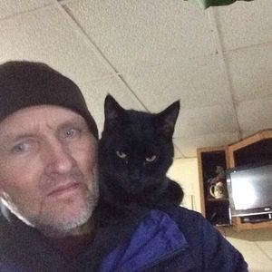 Meet your Posher, Kenneth